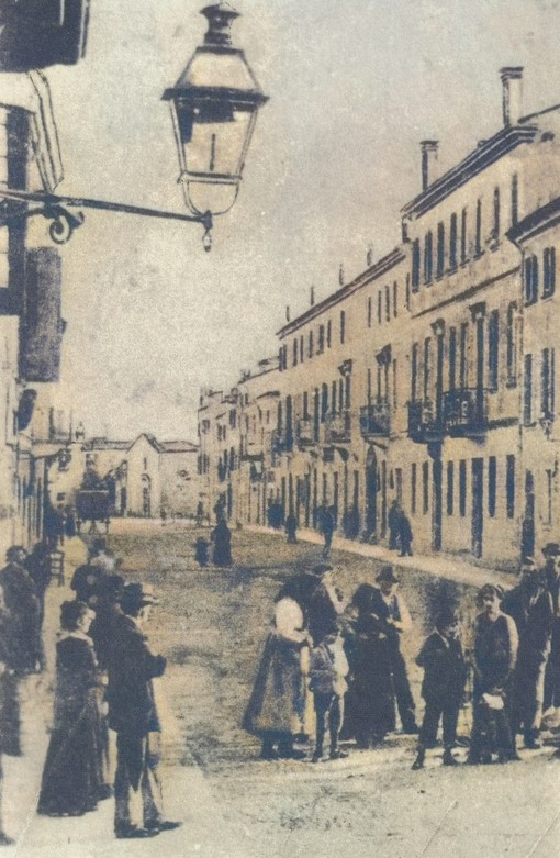 Legnago’s historic center in the 1800s, Via Roma.